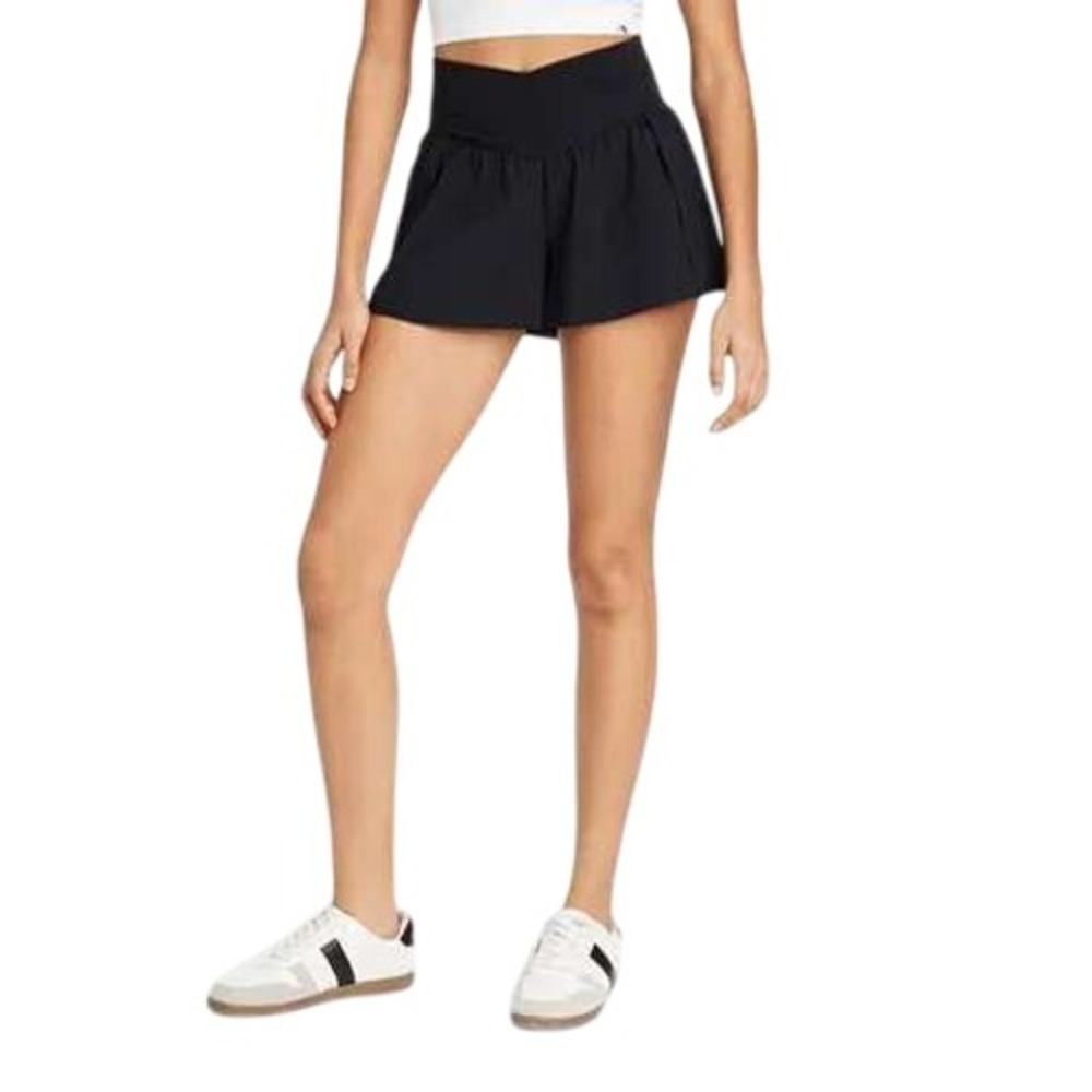 JoyLab Women'sโ Black Crossover High-Rise Athletic Skort Size Medium